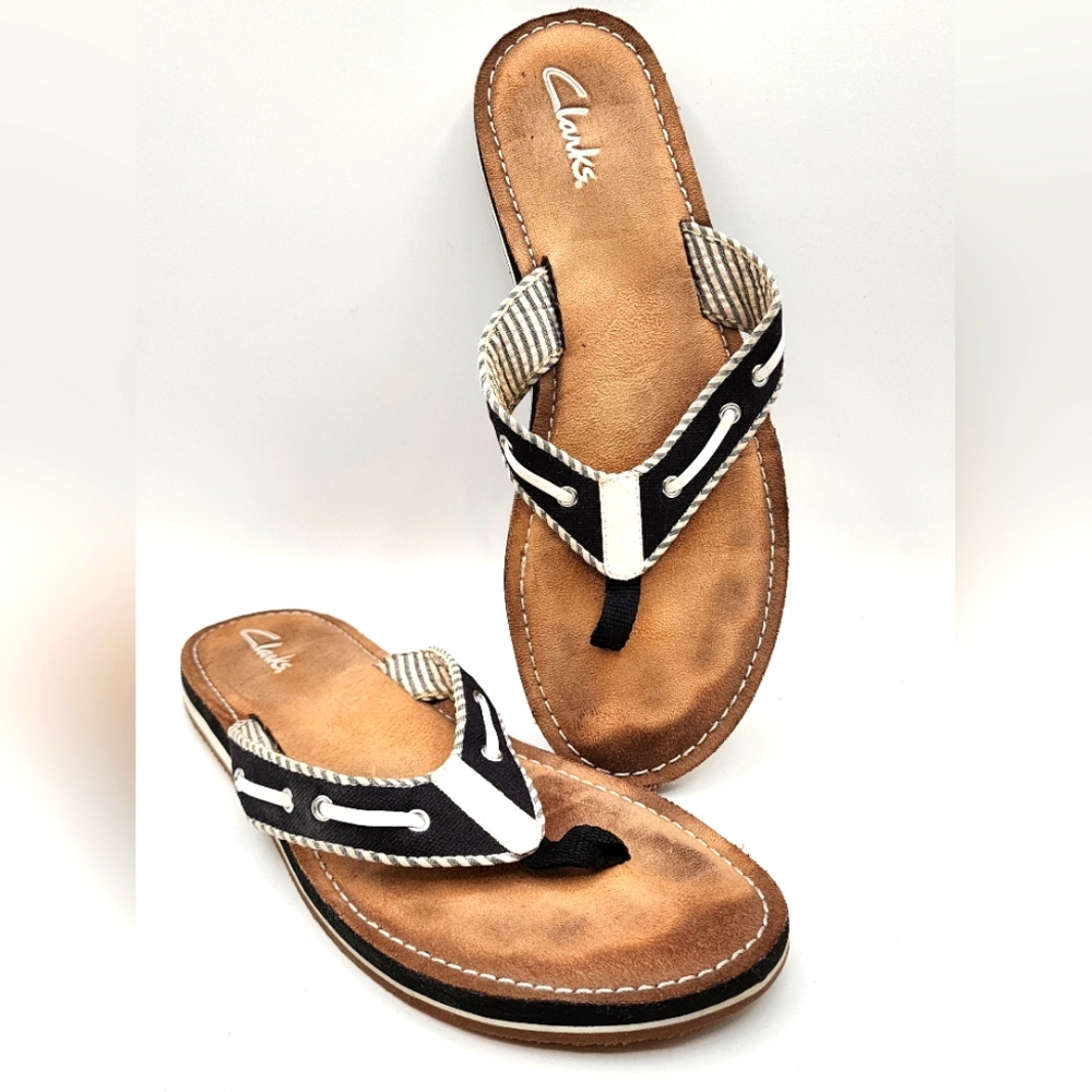Clarks Flip Flops - Black & White Size 10